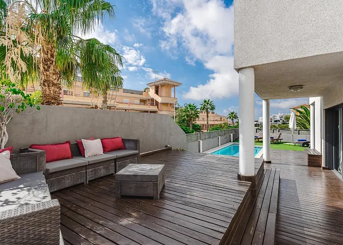Casa Independiente Con Piscina Privada Costa Adeje (Tenerife)