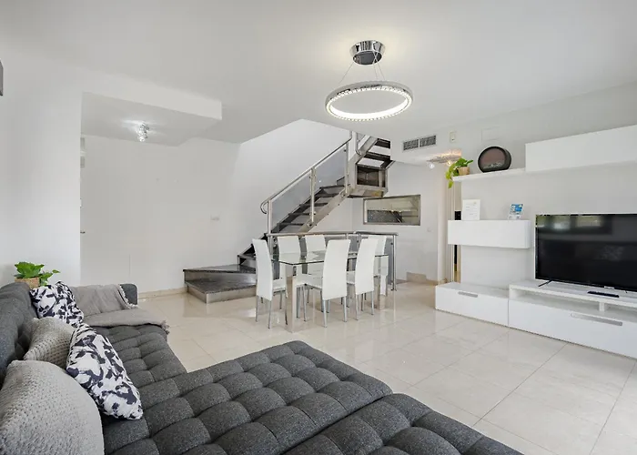 Casa Independiente Con Piscina Privada *